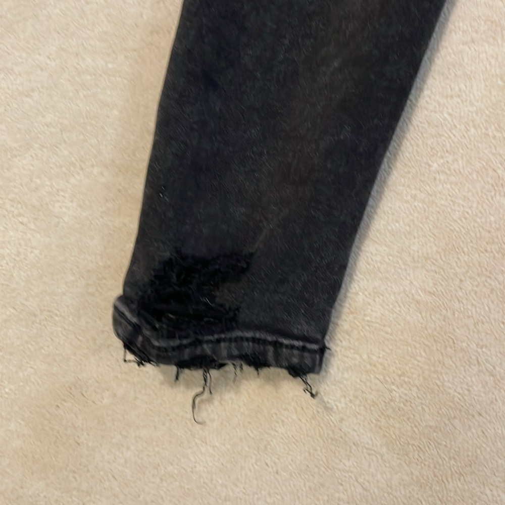 American Eagle Distressed Next Level Stretch Jeggings in black size 6 long - Picture 8 of 10